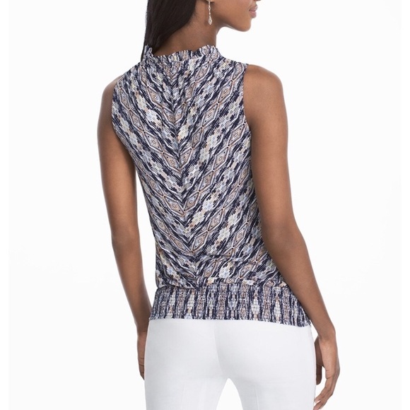 White House Black Market Chevron Tie Front Sleeveless Blouse Blue & White - Picture 2 of 12